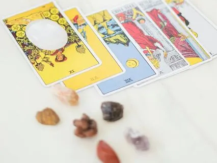 Air Signs – Big Decision Incoming