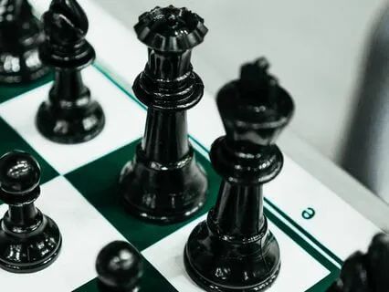 Alice Through The Looking Glass, 7: The Lion And The Unicorn