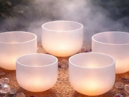 Align With The Divine! Calming Crystal Bowls (Binaural 7 Hz)