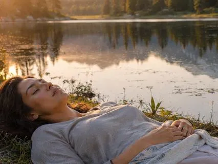 Yoga Nidra Deep Rest | 20-Minute | 639 Hz | Alpine Pond