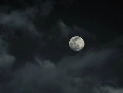Ambient Binaural Beats for Deep Sleep