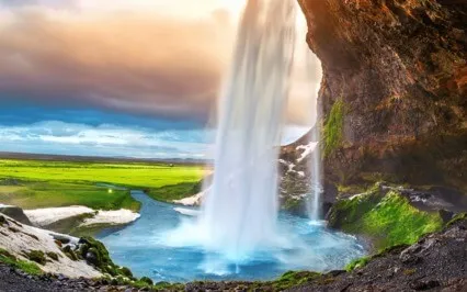 An Actual Life Is Immovable