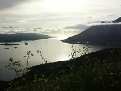 An Invitation To Serenity: A Relaxing Head To Toe Body Scan