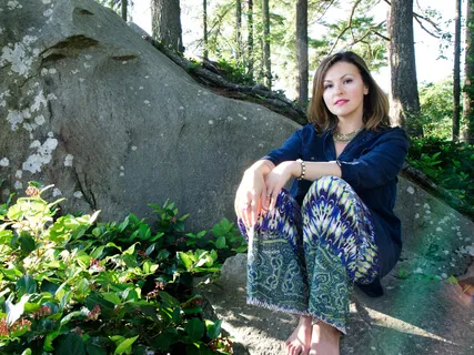 An Invitation To Sit Be Still & Listen