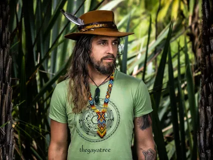 Ang Sung Wahe Guru (Live On Crystal Mountain)