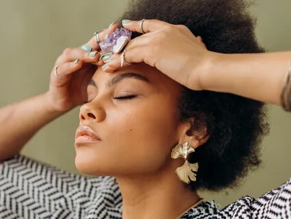 Anja Chakra Meditation