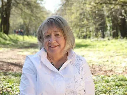 3: Anne:  A Sleep Story | Chapter Three