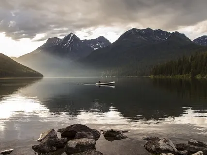 Arriving In This Space, Arriving In This Moment