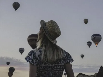 As I Think, I Travel 