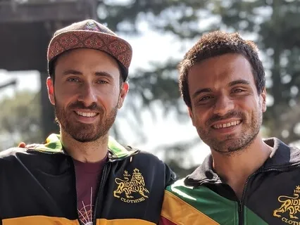 Asatoma Sadgamaya (Powerful Liberation "Pavamana" Mantra, Featuring Madhu Anziani)