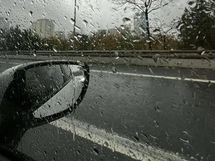 ASMR - Driving In The Rain - 12 Hours