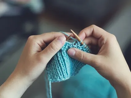 ASMR Knitting Sounds (5 Minutes)