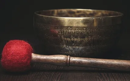 ASMR Light Language - Root Chakra C Note Singing Bowl & Chime