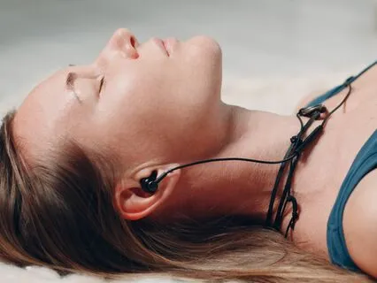 Atmospheric Binaural Focus Music