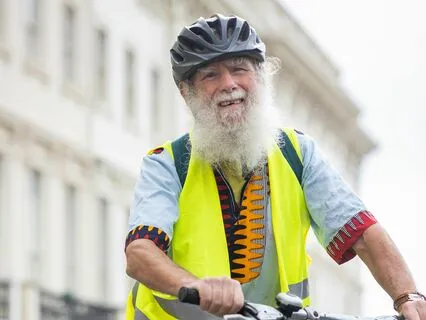 Atomic Habits - Small Changes Lead To Amazing Transformation