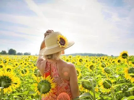 Attract Joy And Optimism | Morning Meditation