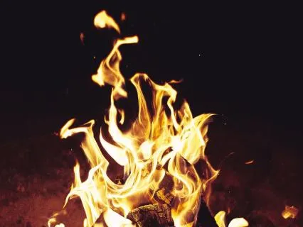 Aum Holi Reset Chant- Letting Go - New Beginnings