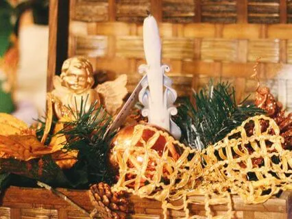 Aunt Cyrilla's Christmas Basket By L.M. Montgomery