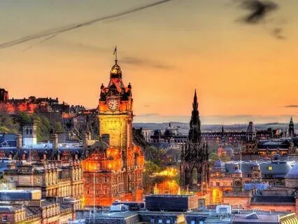 Autumn In Scotland Ambiance Cozy Fire Crunchy Leaves