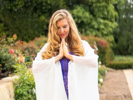 Awaken To Oneness: Dissolving Separation