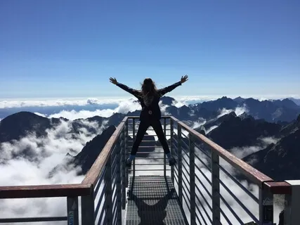 Awaken Your Courage & Confidence