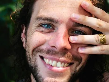 Awakening Abundance: Manifesting Love (You Are Affirmations)