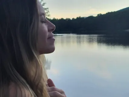 A Meditation For Getting Below The Worry