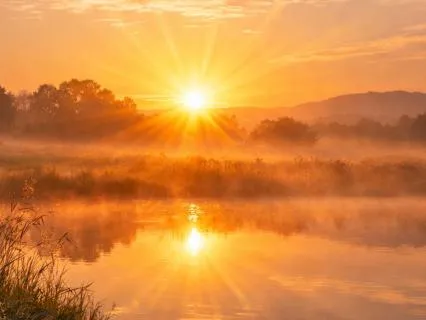 Awakening With The Sun: Mindful Morning Meditation