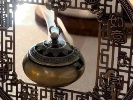 Awareness Of Breath (9 Mins)