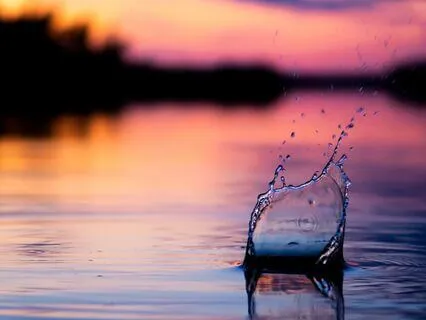 Calm Waters: Tranquil Night Music