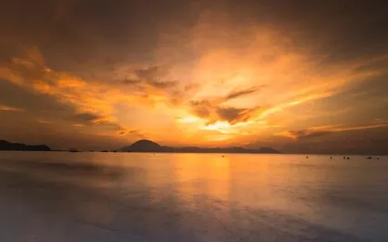 Background Slowing Down Music - Find Peace