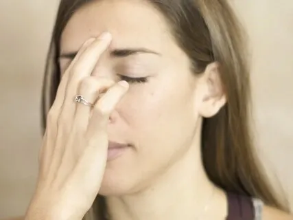 Balancing Pranayama: Nadi Shodhana Alternate Nostril Breath