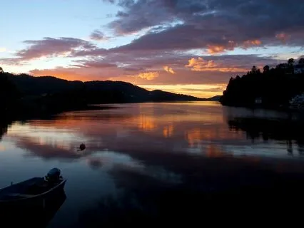 Be Still, My Soul : Start Your Day With Stillness And Peace