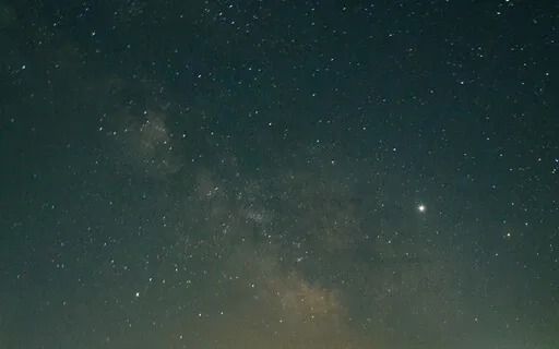 Beautiful & Soothing Music For Sleep