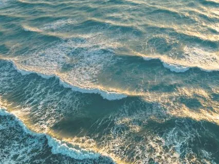 Beautiful Cello With Ocean Waves Major Key (As Waves Emerge)