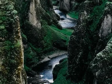 Become Aware Of The Body, Breath, And Thoughts