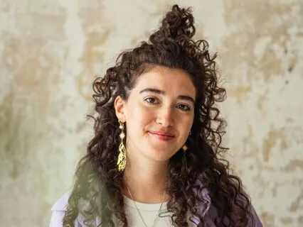 Becoming Magnetic - Subliminal Affirmations