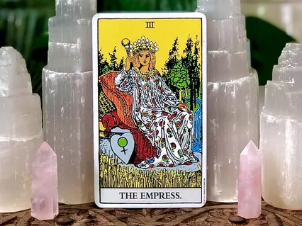 Becoming Tarot: Be The Empress