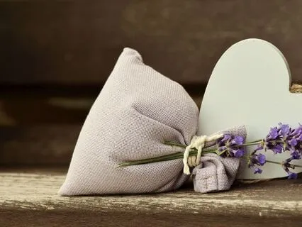 Bedtime Chakra Balancing With Reiki: Heart Chakra