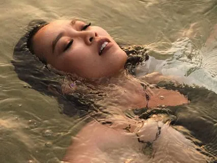 Being Held By The Ocean Meditation (8 Hour Sleep Loop)