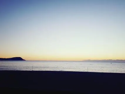 Being With A Craving: A Mindful Exploration