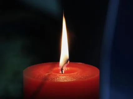 The Peacekeeper Candle: 1-Minute to Peace
