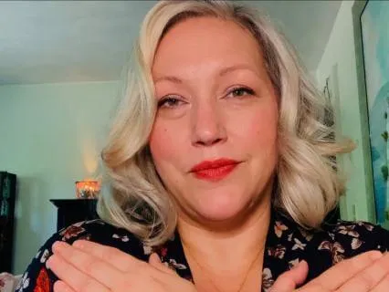 Bilateral Tapping: Coming Home A Comfort Meditation