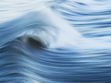 Binaural Alpha Waves - 7Hz - Long, Slow, Warm Ambient Sounds