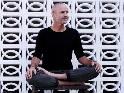 Binaural Beat Meditation מדיטציית תדרים בינאורלים