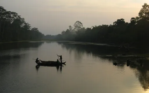 Binaural Chant In E (Upbeat)