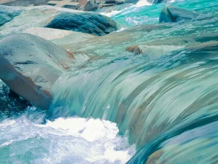 Blessed Healing Waters At 40Hz