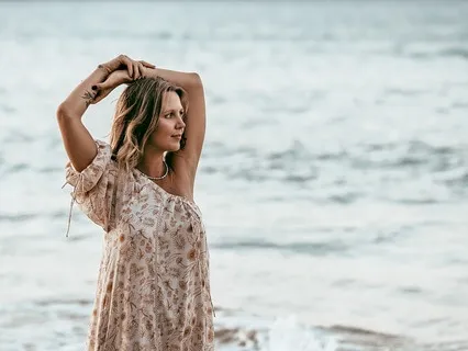 Blooming To Birth - Pregnancy Meditation