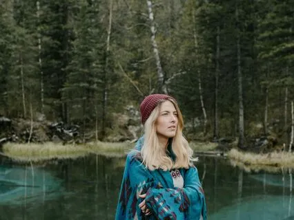 Blowing In The Wind - Releasing Worries And Stress