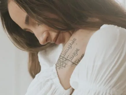 Body As Altar: A Somatic Meditation For Reconnection